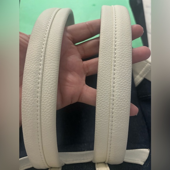 Marie loungefly back pack only worn once. - Picture 5 of 7